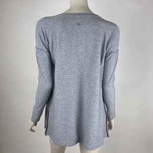 Lululemon Hit Unwind Long Sleeve Women 8? Heathered Grey Rulu Scoop Neck Slit‎